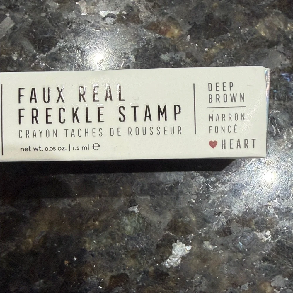 The Crème Shop Faux Real Freckle Stamp - Deep Brown